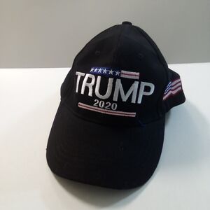 Black Trump 2020 Cap